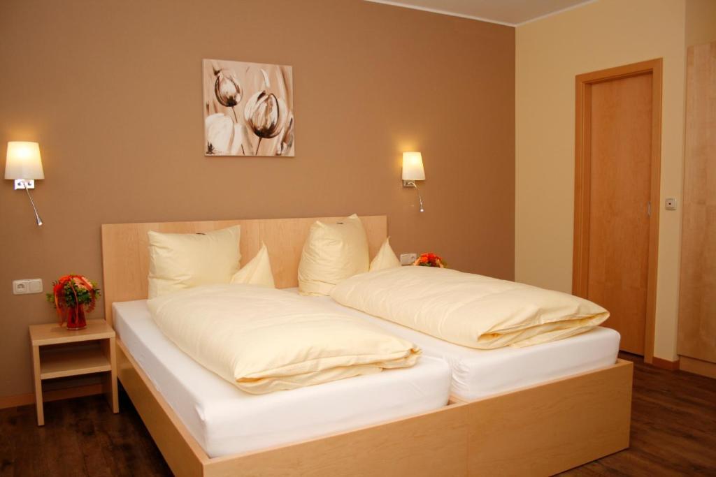 Hotel Gasthof Zur Post Bärnau Room photo