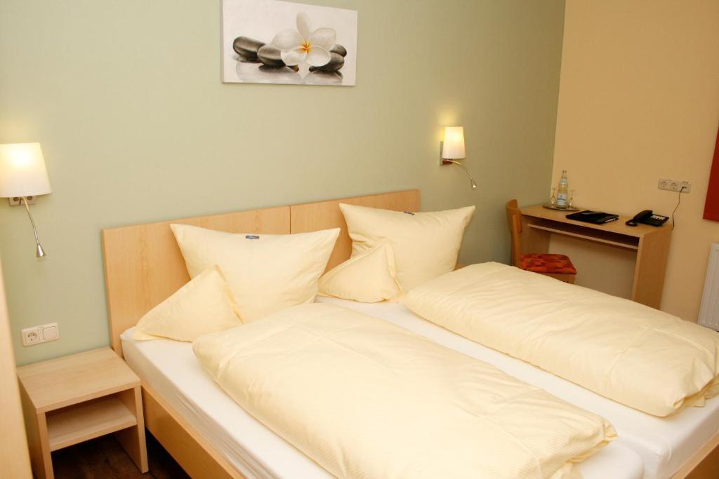 Hotel Gasthof Zur Post Bärnau Room photo